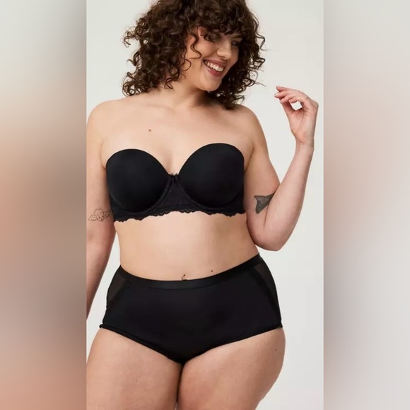 Bombshell Everyday Strap or Strapless Black Lace Details Bra - Picture 5 of 7